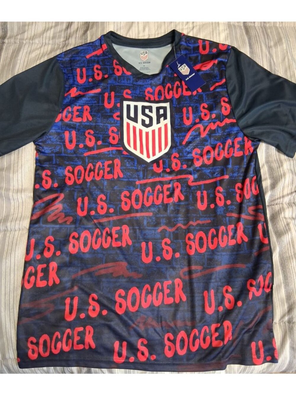 NWT FIFA World Cup 2026 Team USA T-Shirt Polyester Size Medium MSRP $24.99